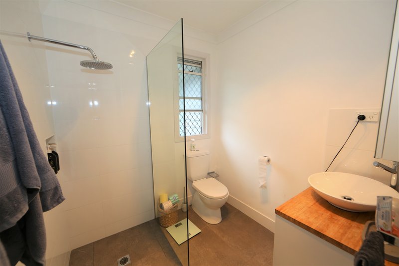 Photo - 94 Dunbar Street, Mount Gravatt East QLD 4122 - Image 5