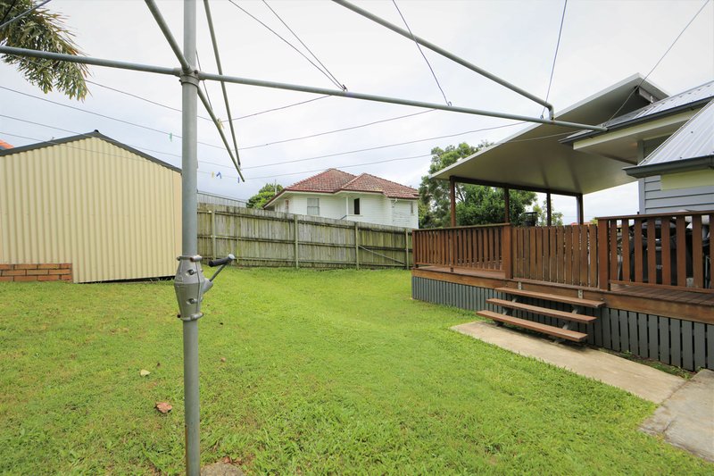 Photo - 94 Dunbar Street, Mount Gravatt East QLD 4122 - Image 10