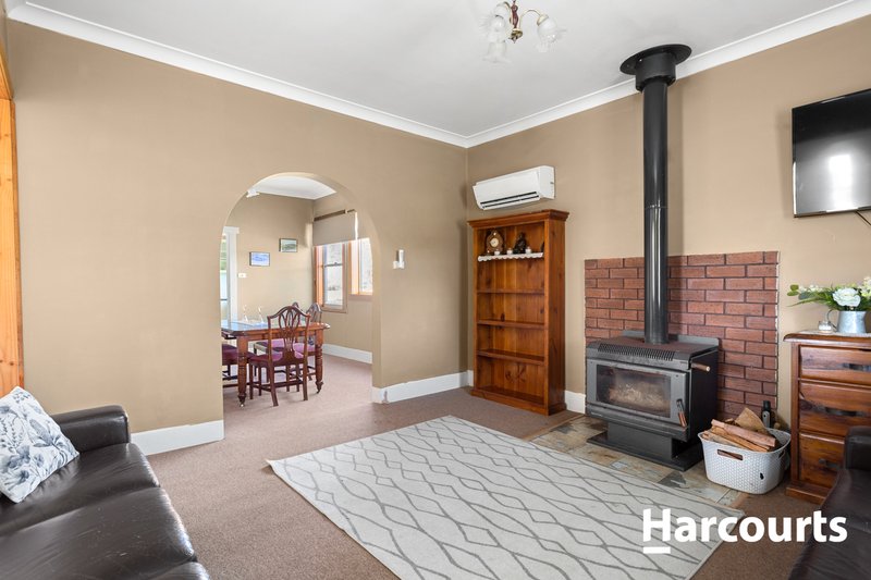 Photo - 94 East Barrack Street, Deloraine TAS 7304 - Image 2