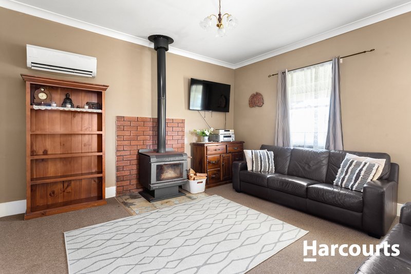 Photo - 94 East Barrack Street, Deloraine TAS 7304 - Image 3