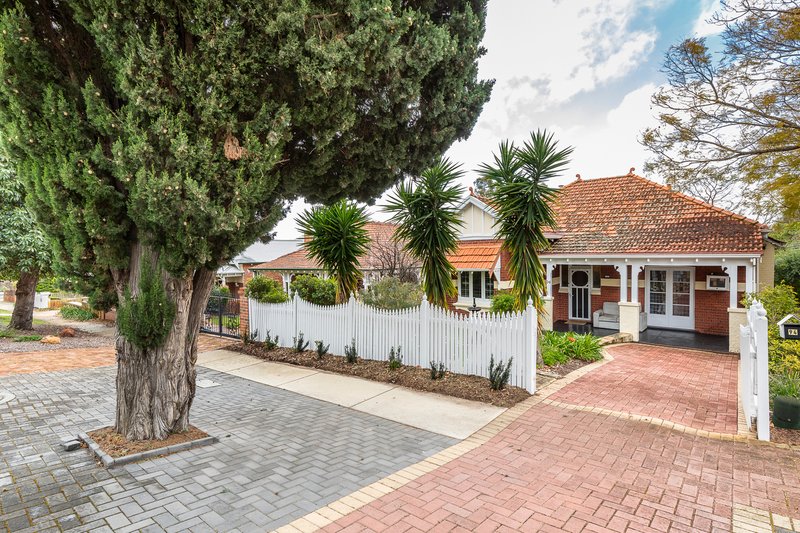 Photo - 94 First Avenue, Mount Lawley WA 6050 - Image 2