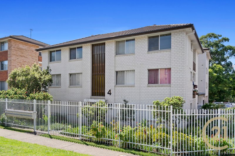 9/4 Forbes Street, Warwick Farm NSW 2170