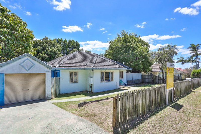 Photo - 94 Frangipani Street, Inala QLD 4077 - Image 2