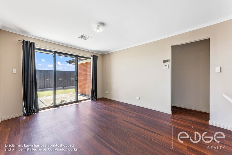 Photo - 94 Galda Way, Munno Para SA 5115 - Image 4