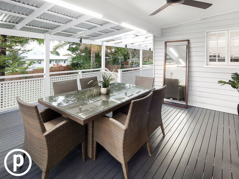 Photo - 94 Gellibrand Street, Clayfield QLD 4011 - Image 17