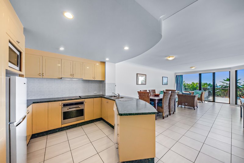 Photo - 9/4 Golden Orchid Drive, Airlie Beach QLD 4802 - Image 2