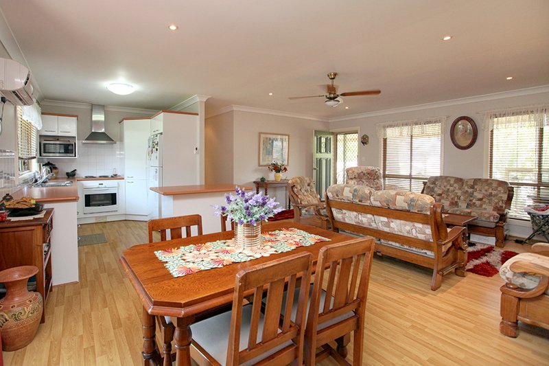 Photo - 94 Green Point Drive, Green Point NSW 2428 - Image 2