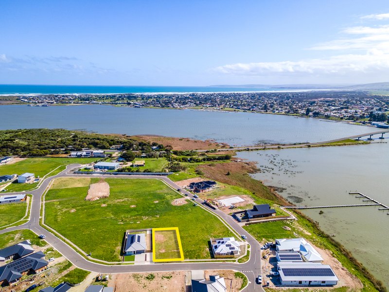 Photo - 94 Gregory Circuit, Hindmarsh Island SA 5214 - Image 1