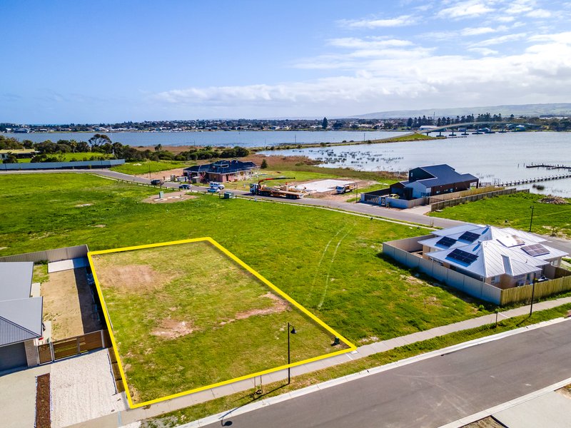 Photo - 94 Gregory Circuit, Hindmarsh Island SA 5214 - Image 3