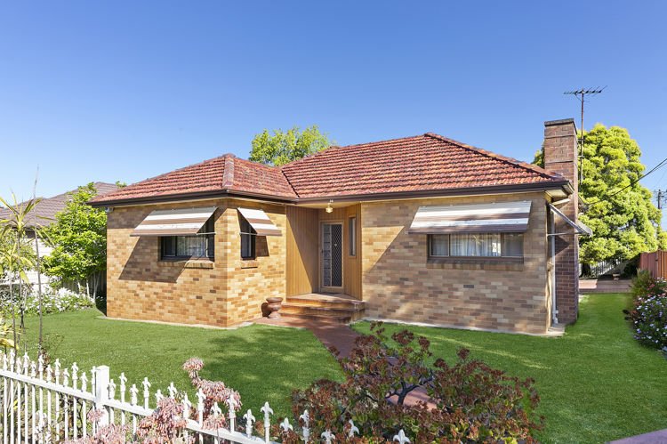 94 Hawksview Street, Guildford NSW 2161