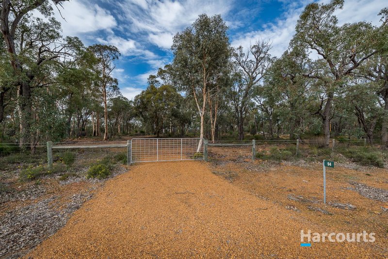 Photo - 94 Holstein Loop, Lower Chittering WA 6084 - Image 4