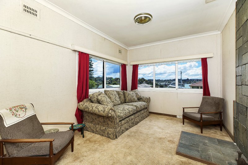 Photo - 94 Ilford Avenue, Arcadia Vale NSW 2283 - Image 6