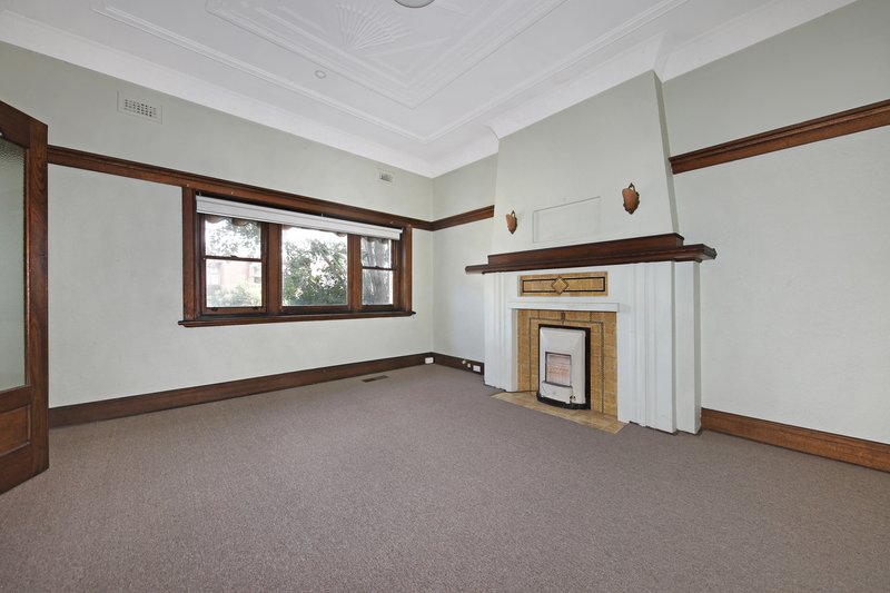 Photo - 94 Jasper Road, Bentleigh VIC 3204 - Image 3