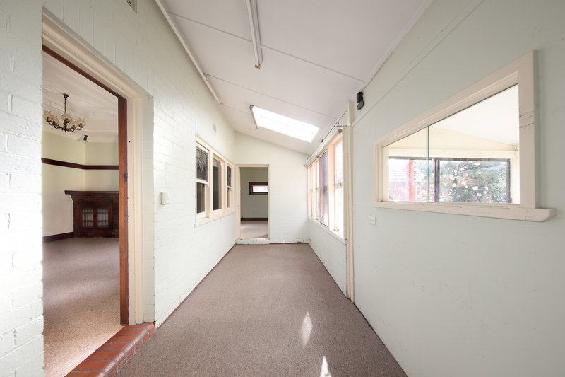 Photo - 94 Jasper Road, Bentleigh VIC 3204 - Image 8