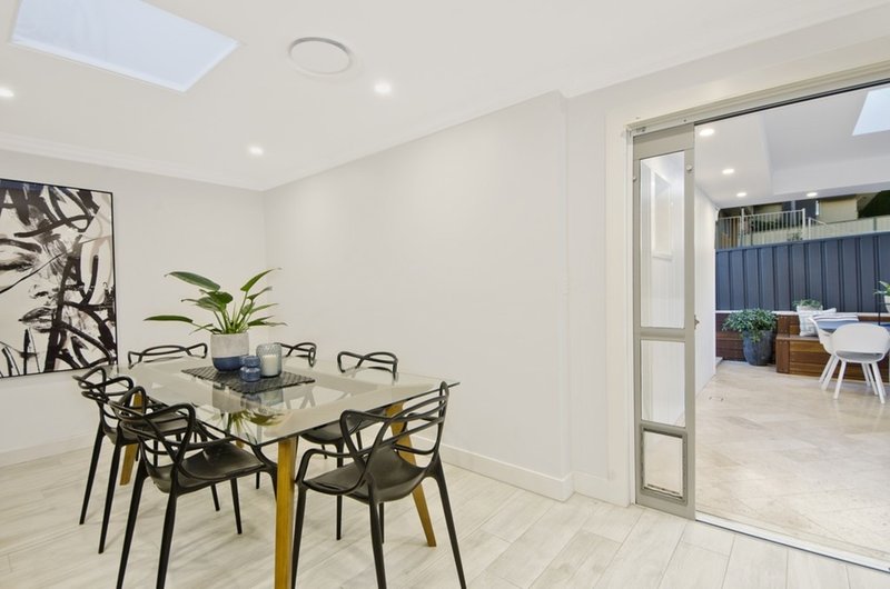 Photo - 94 Kalimna Drive, Baulkham Hills NSW 2153 - Image 5