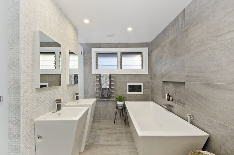 Photo - 94 Kalimna Drive, Baulkham Hills NSW 2153 - Image 10