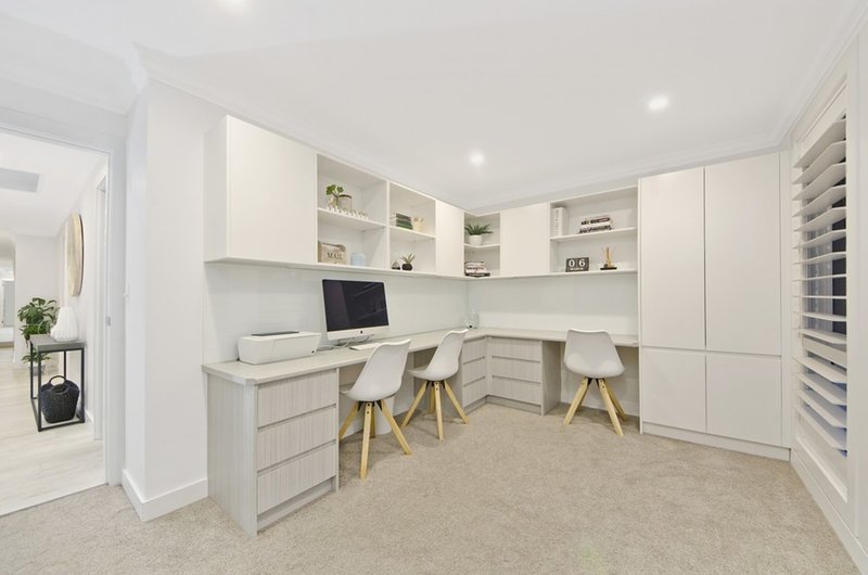 Photo - 94 Kalimna Drive, Baulkham Hills NSW 2153 - Image 11