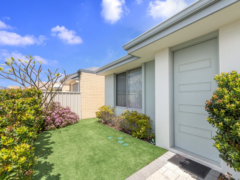 94 Kingscliff Drive, Golden Bay WA 6174