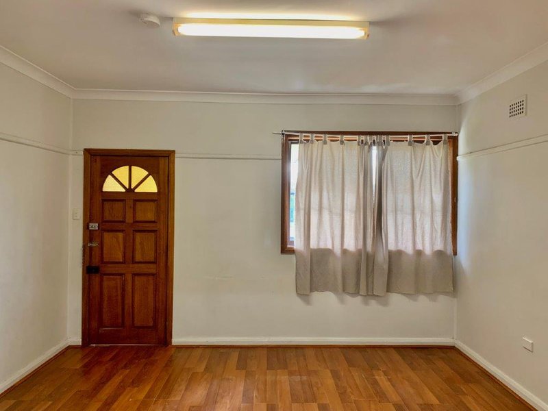 Photo - 94 Lansdowne Road, Canley Vale NSW 2166 - Image 5