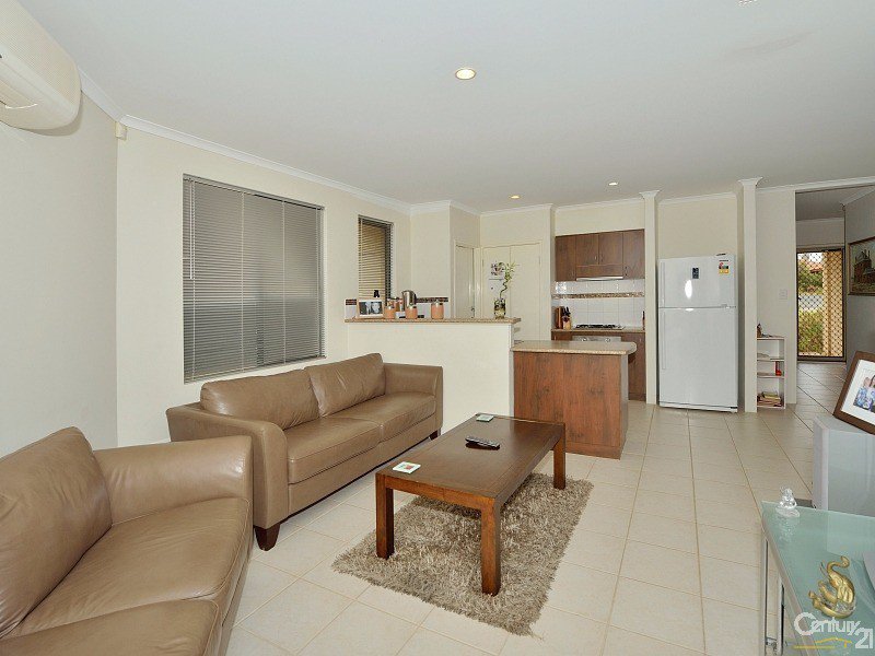 Photo - 9/4 Lefroy Street, Mandurah WA 6210 - Image 6