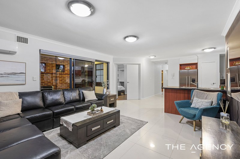 Photo - 9/4 Lichfield Street, Victoria Park WA 6100 - Image 1