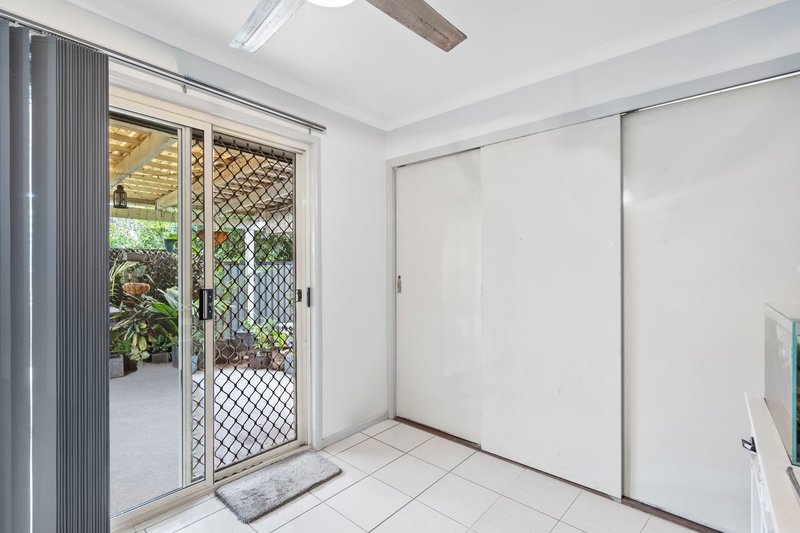 Photo - 94 Lyndale Street, Daisy Hill QLD 4127 - Image 3