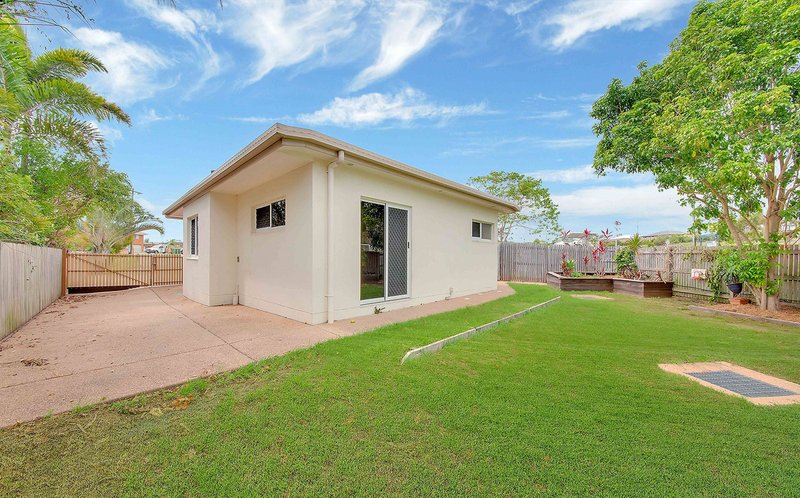 Photo - 9/4 Maple Street, Yeppoon QLD 4703 - Image 16