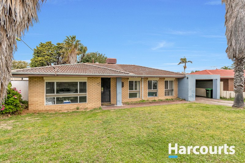 Photo - 94 Marangaroo Drive, Girrawheen WA 6064 - Image 4