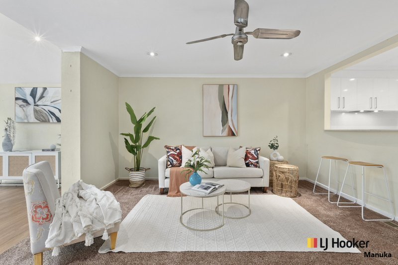 Photo - 94 Monaro Crescent, Red Hill ACT 2603 - Image 4