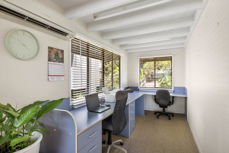 Photo - 94 Oceana Terrace, Manly QLD 4179 - Image 9