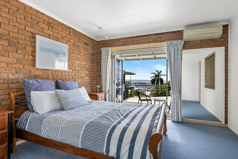 Photo - 94 Oceana Terrace, Manly QLD 4179 - Image 12