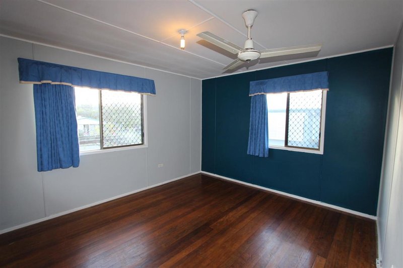 Photo - 94 O'Connell Street, Barney Point QLD 4680 - Image 7