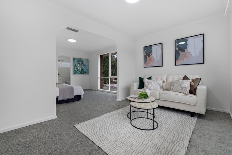 Photo - 94 Old Orchard Drive, Wantirna South VIC 3152 - Image 21