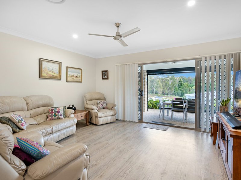 Photo - 94 Peter Mills Drive, Gilston QLD 4211 - Image 7