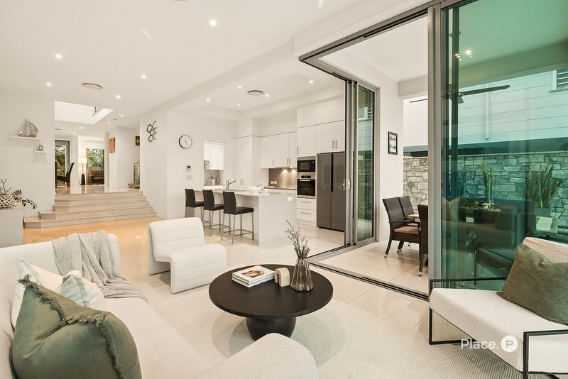 Photo - 94 Quay Street, Bulimba QLD 4171 - Image 9