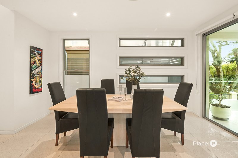 Photo - 94 Quay Street, Bulimba QLD 4171 - Image 10