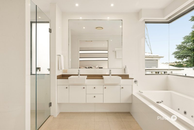 Photo - 94 Quay Street, Bulimba QLD 4171 - Image 15