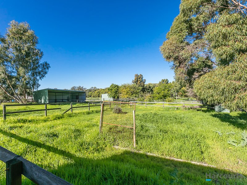 Photo - 94 Robinson Street, Gingin WA 6503 - Image 18