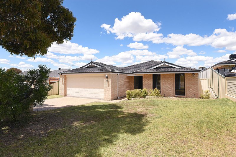 Photo - 94 Roxburgh Circle, Kinross WA 6028 - Image 2