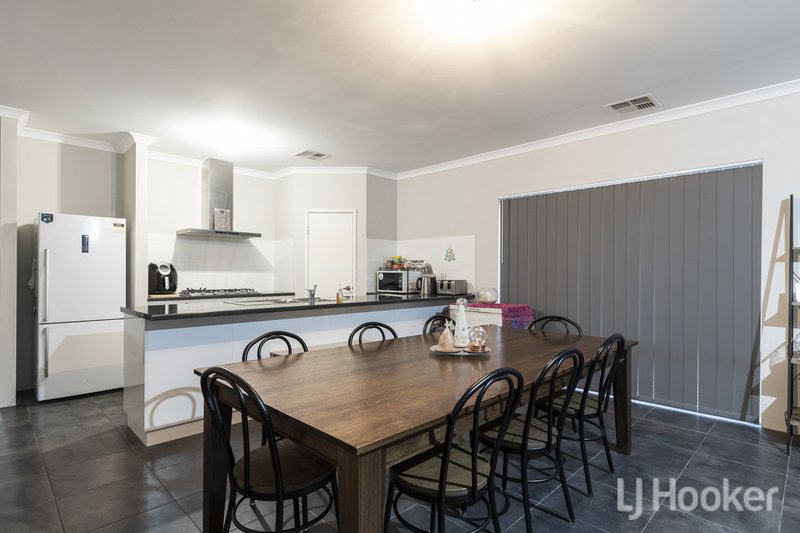 Photo - 94 Seaside Avenue, Yanchep WA 6035 - Image 4