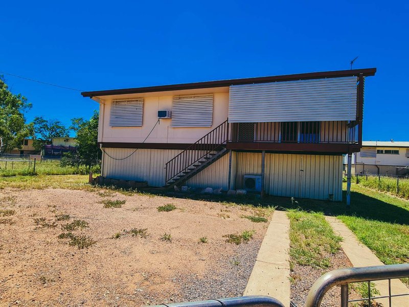 Photo - 94 Seymour Street, Cloncurry QLD 4824 - Image 12