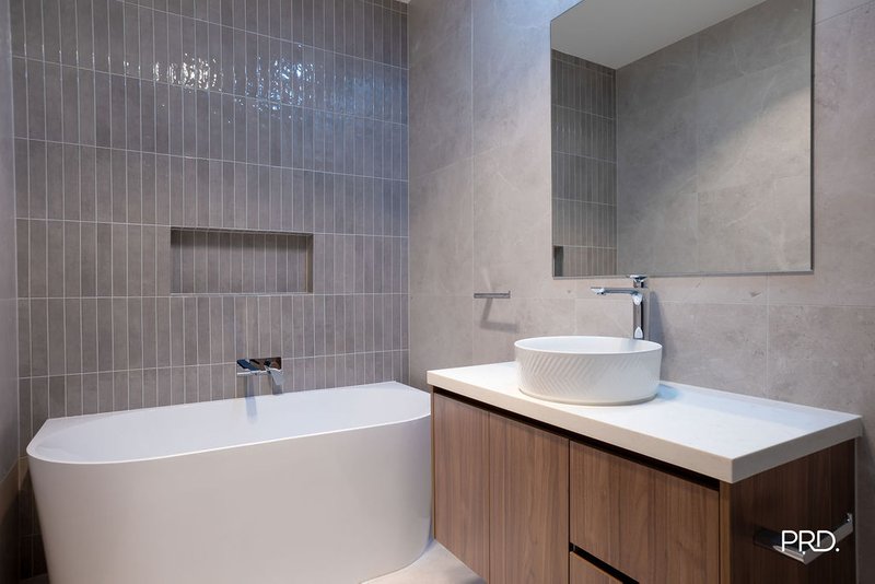 Photo - 94 Smith Street, South Penrith NSW 2750 - Image 12