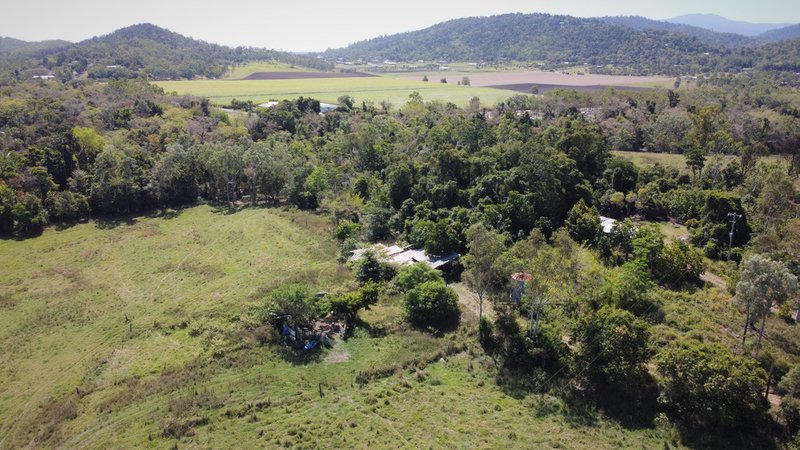 Photo - 94 Tyree Road, Proserpine QLD 4800 - Image 2