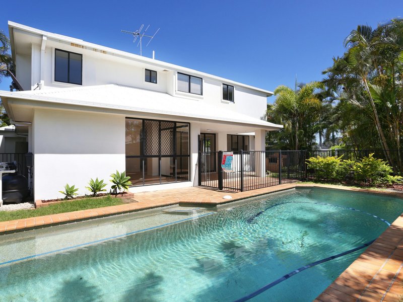 Photo - 94 Voyagers Drive, Banksia Beach QLD 4507 - Image 7