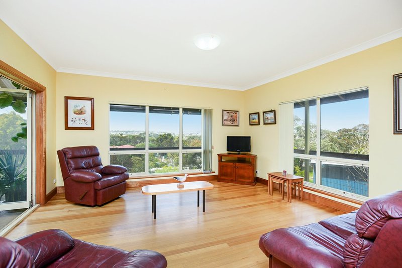 Photo - 94 Waggon Road, Victor Harbor SA 5211 - Image 3