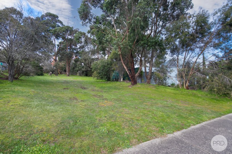 Photo - 94 Water Street, Brown Hill VIC 3350 - Image 3