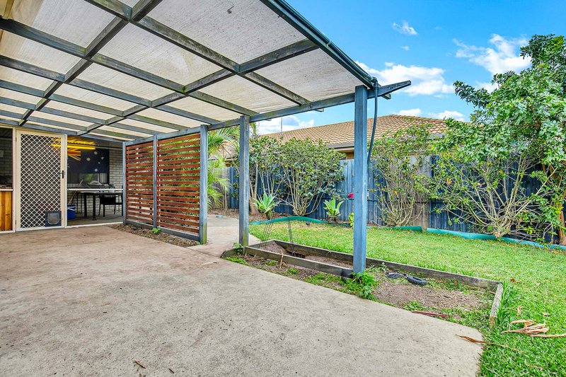 Photo - 94 Wattle Street, Point Vernon QLD 4655 - Image 15