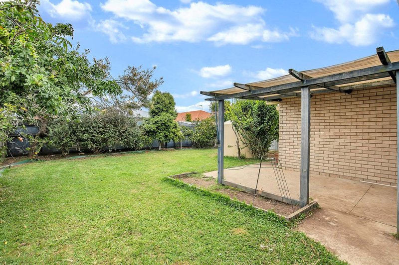 Photo - 94 Wattle Street, Point Vernon QLD 4655 - Image 18