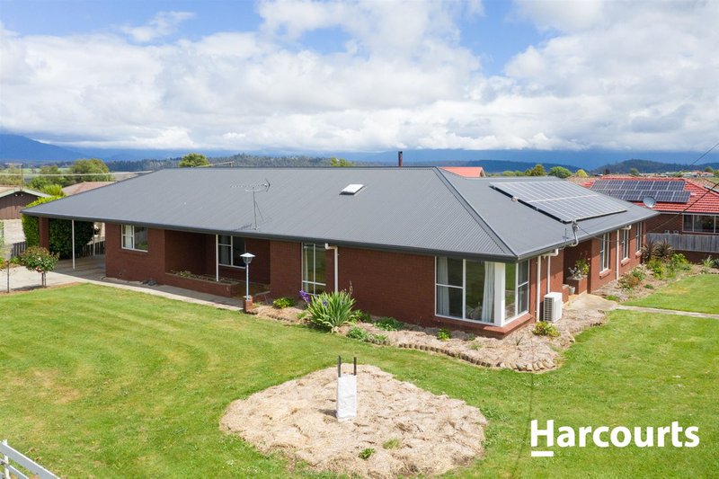 Photo - 94 Westbury Place, Deloraine TAS 7304 - Image 2