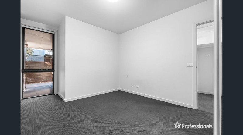 Photo - 9/4 Yarra Bing Crescent, Burwood VIC 3125 - Image 5